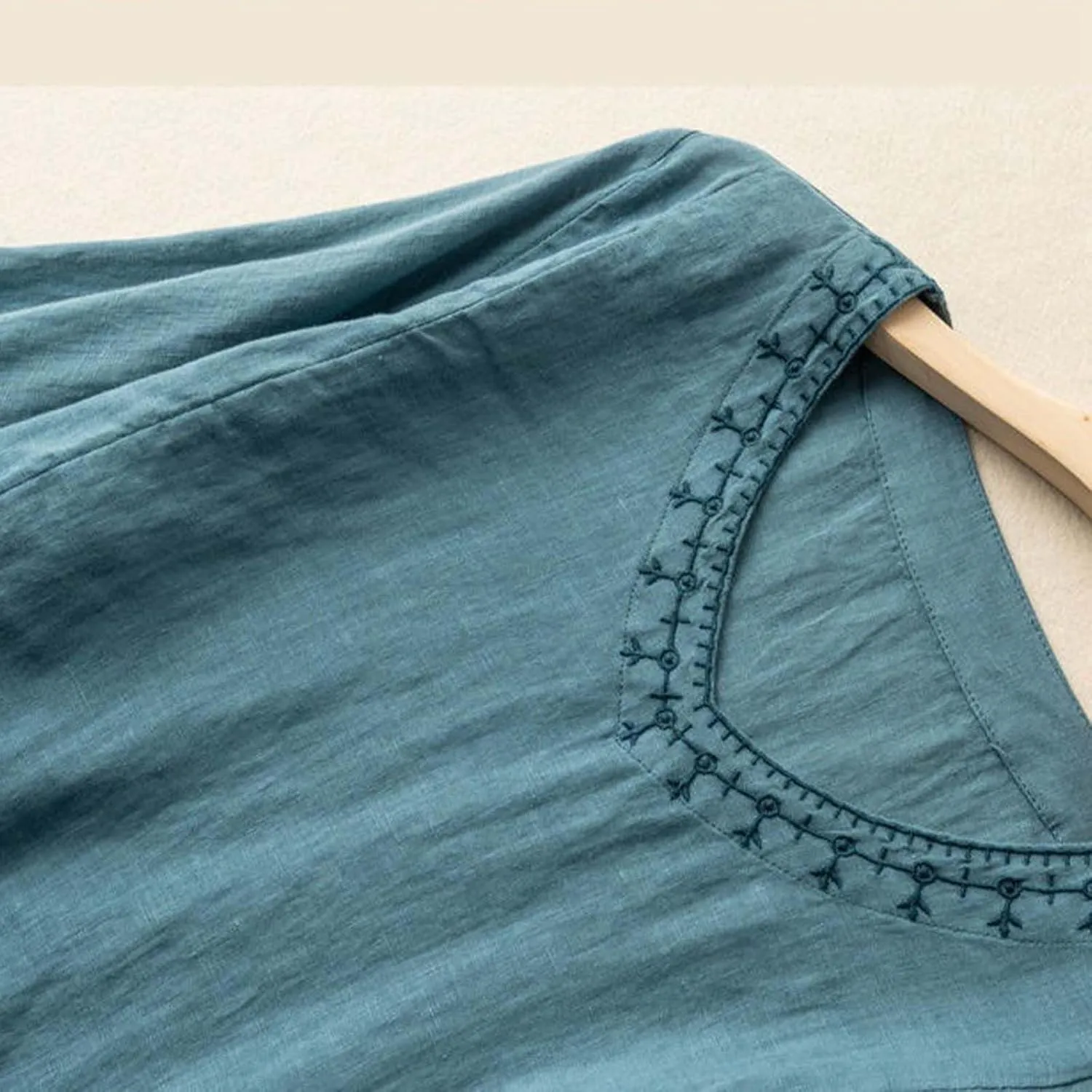 Linen Shirts for Women Crewneck Embroidery Blouse Boho Trendy Tops Short Sleeve Loose Fit Tunic Tops