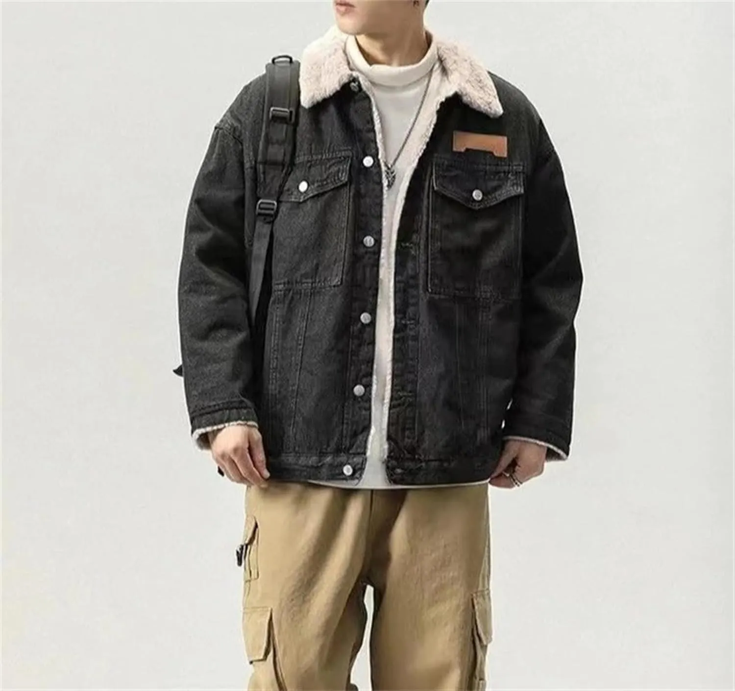 Men's Winter Fleece Lined Denim Jacket Classic Lapel Button Down Cotton Denim Trucker Coats