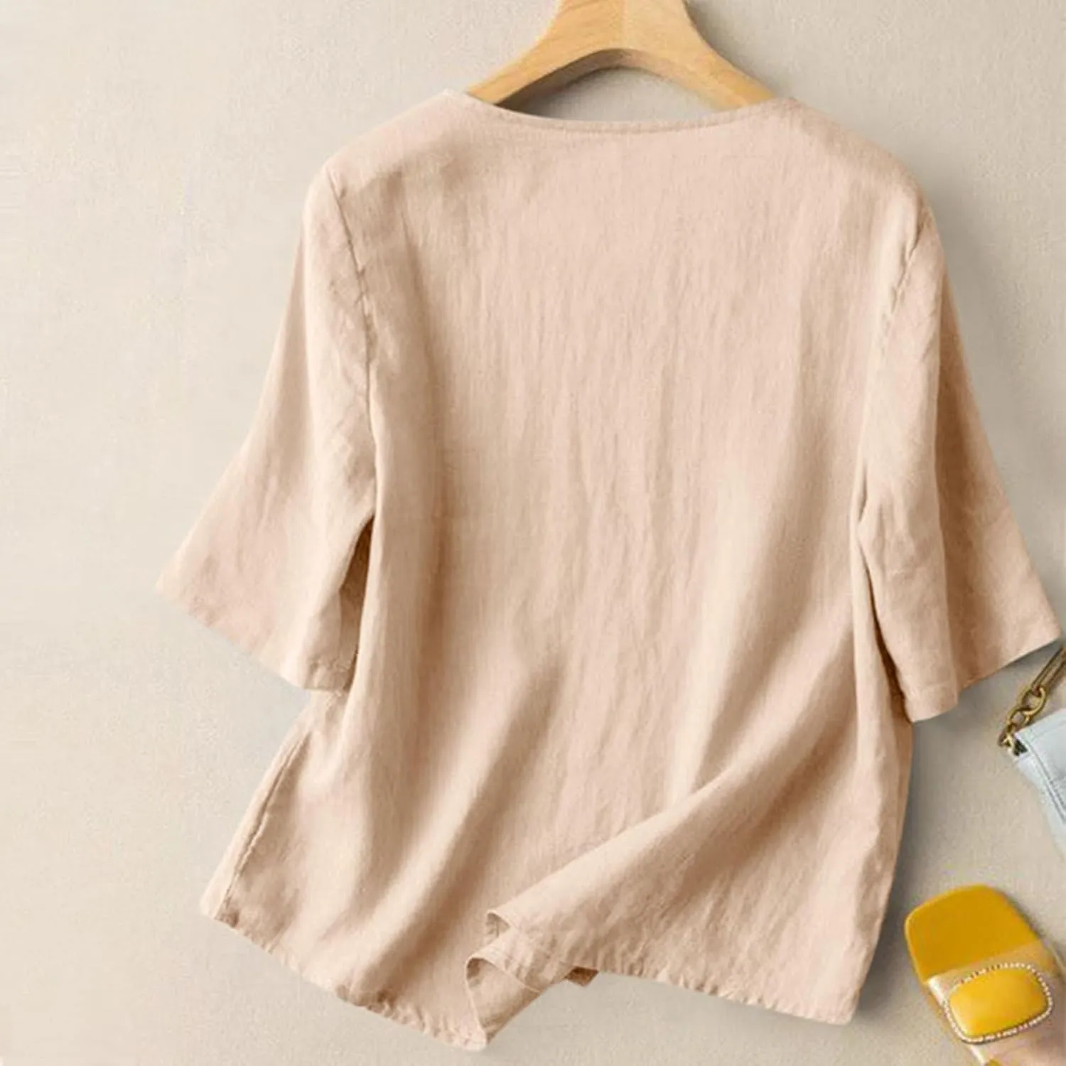 Plus Size Womens Linen Tops Solid Color Loose Half Length Sleeves T-Shirts Round Neck Lightweigt Comfy Summer Tees