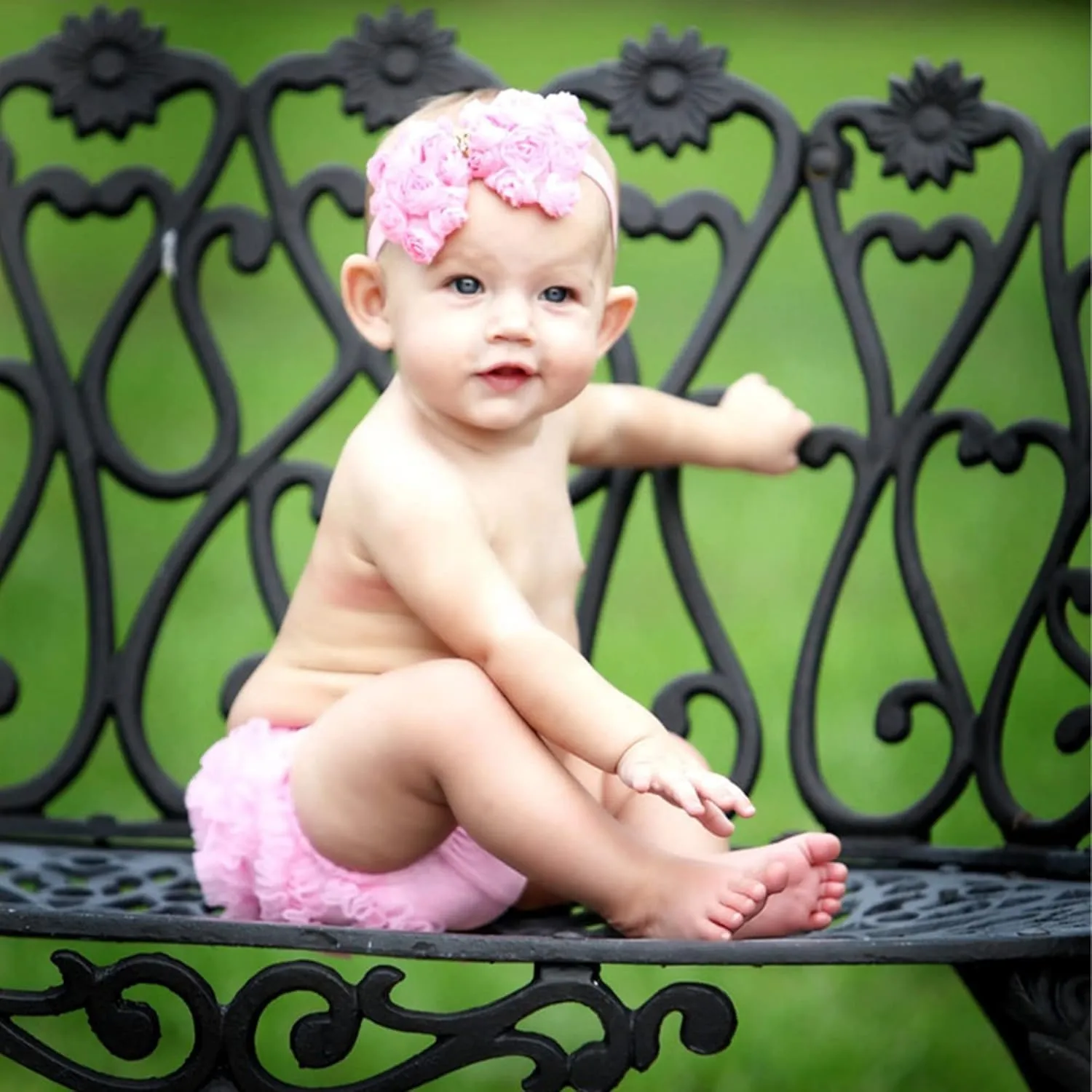 UTTPLL Infant Baby Boys Girls Diaper Covers Bloomer Mesh Ruffled Tiered Bloomers Elastic Briefs Cute Cotton Baby Girl Shorts