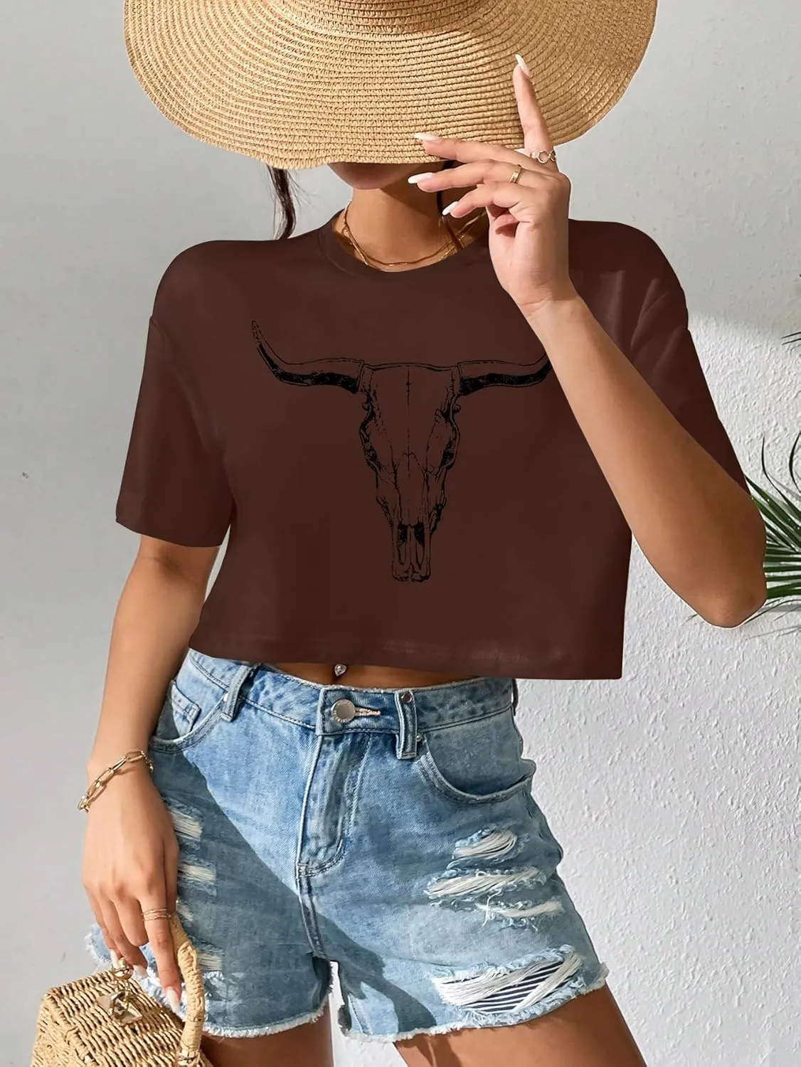 Women Cow Crop Tops Western Cowgirls Graphic T-Shirt Vintage Rodeo Cow Skull Country Concert Tees Tops
