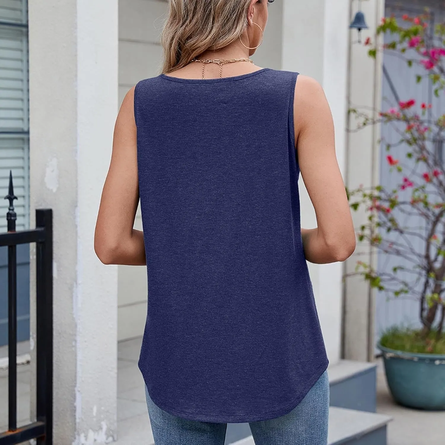 Women's Fashion Stripe Solid Color Tanks Casual Comfy Loose Round Neck Tops Summer Sleeveless Comfy Workout Tops